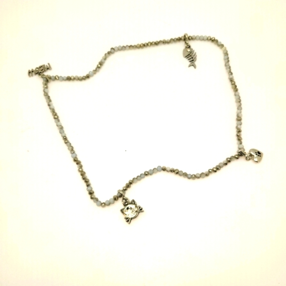 8.5" Beaded Cat Charm Necklace